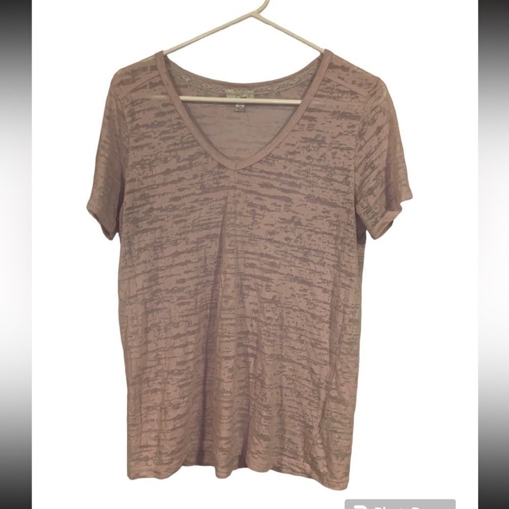 GRANE Large Pink Burnout‎ V Neck Shirt